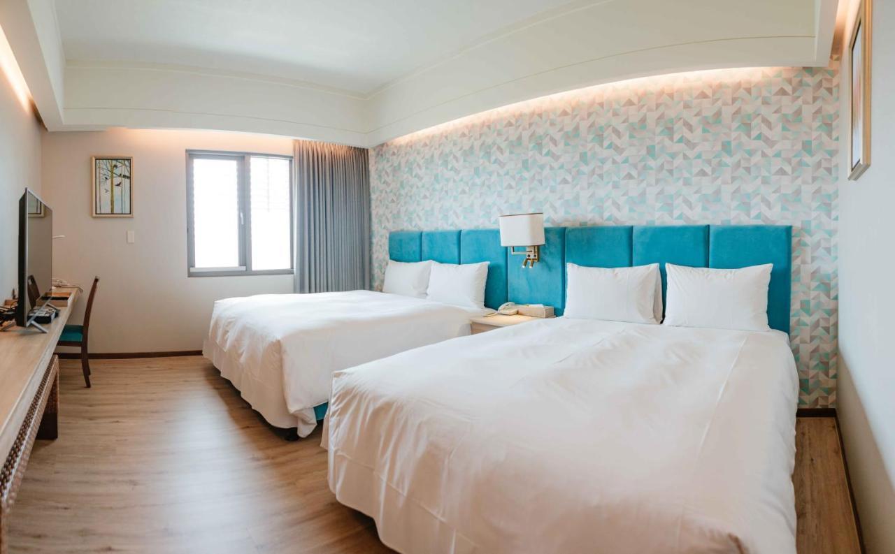 เจียฉิน การ์เดน โฮเทล Hotel ไถหนาน ภายนอก รูปภาพ