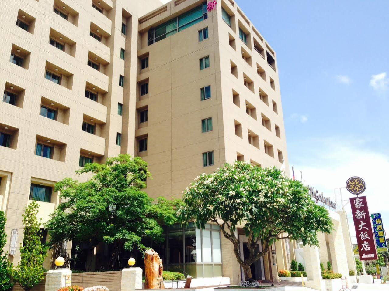 เจียฉิน การ์เดน โฮเทล Hotel ไถหนาน ภายนอก รูปภาพ